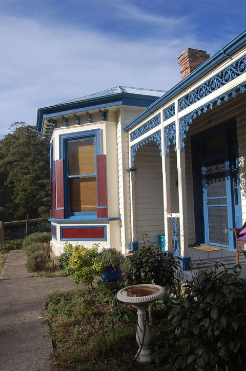 Mariton House - Accommodation Perth 0