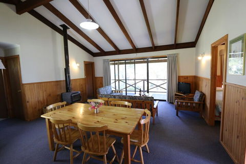 Che Sara Sara Chalets - Perth Resorts 4