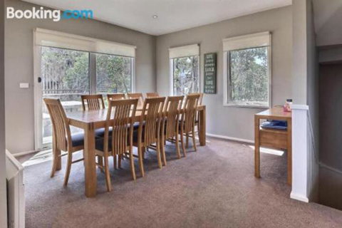 Alpine Edge - Accommodation Perth 2
