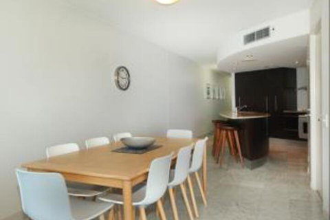 Sirocco 807 - Accommodation Perth 2