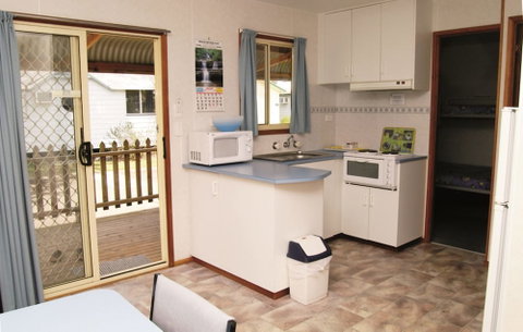 Smugglers Cove Holiday Village - Accommodation Perth 6