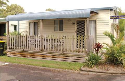 Smugglers Cove Holiday Village - Accommodation Perth 3