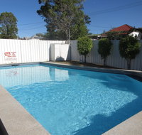 Riviera on Ruthven Motel - Accommodation Perth