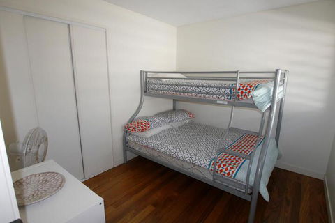 Allora 1 - Accommodation Perth 2