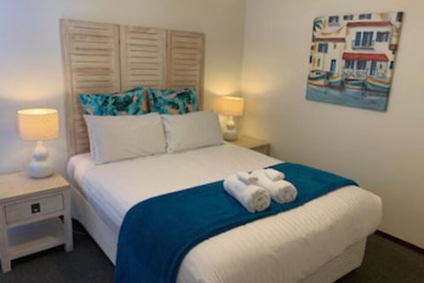 Scarborough Beach Front Resort Shell 4 - Accommodation Perth 0