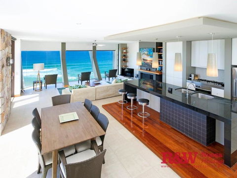 20 Arakoon Crescent - Accommodation Perth 3