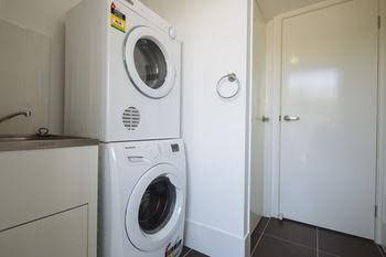 Bowen Residences - Accommodation Perth 0