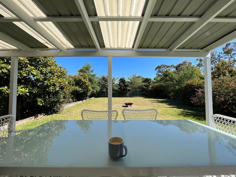 Hayes Beach House Jervis Bay Pet Friendly Award Winner Fireplace - Accommodation Perth 1