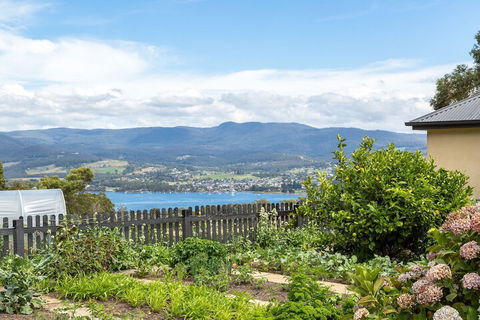 Brightwater Bed And Breakfast - Accommodation Perth 2