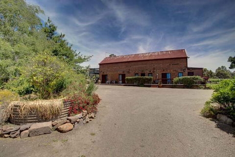 Highton Manor - Accommodation Perth 3