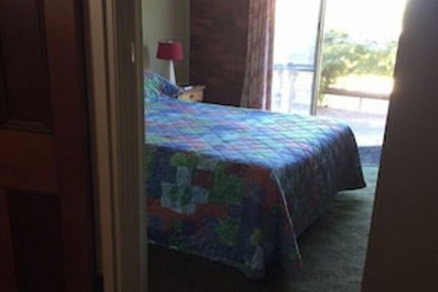 Highton Manor - Accommodation Perth 4