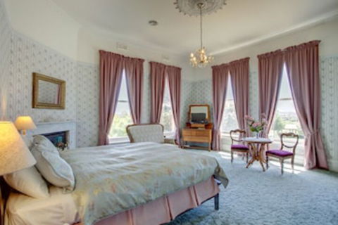 Highton Manor - Accommodation Perth 0