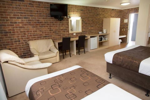 A-line Motel - Accommodation Perth 3