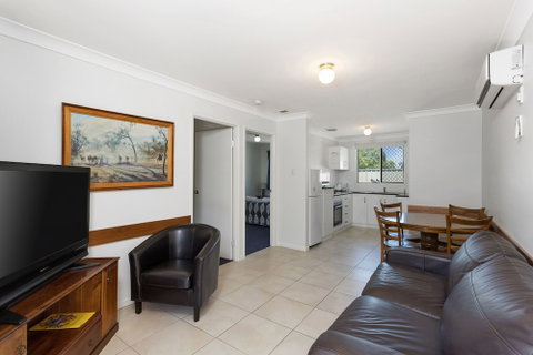 Apollo Lodge - Accommodation Perth 6