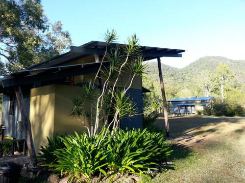 Sweetwater Lodge - Accommodation Perth 5