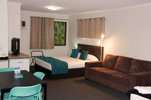 Motel In Nambour - Perth Resorts 2