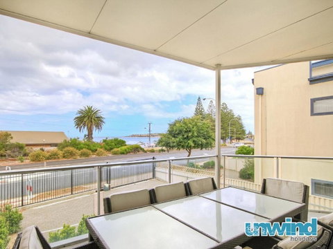 The Block Views Apartments Victor Harbor - Accommodation Perth 5