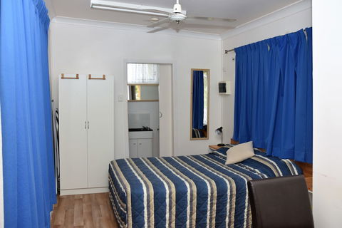 Chinchilla Motel - Accommodation Perth 6