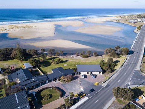 Pelican Sands Scamander - Accommodation Perth 2