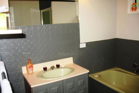 Roebil House - Accommodation Perth 4