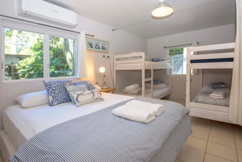 Sea Shanties - Accommodation Perth 6