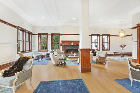 The Robertson Hotel - Perth Resorts 1