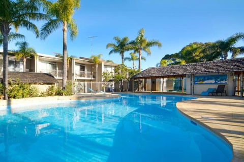 Mandurah Motel And Apartments - Accommodation Perth 3