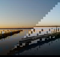 Waterfront Retreat at Wattle Point - Accommodation Perth