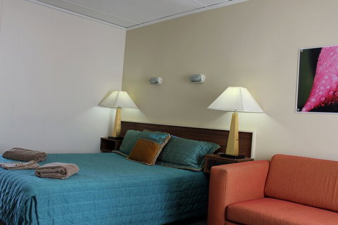 Australian Motor Homes Tourist Park - Accommodation Perth 3