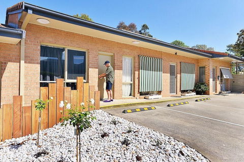 Cranbourne Motor Inn - Perth Resorts 0