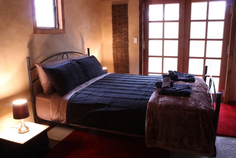 La Boheme Villa - Accommodation Perth 3