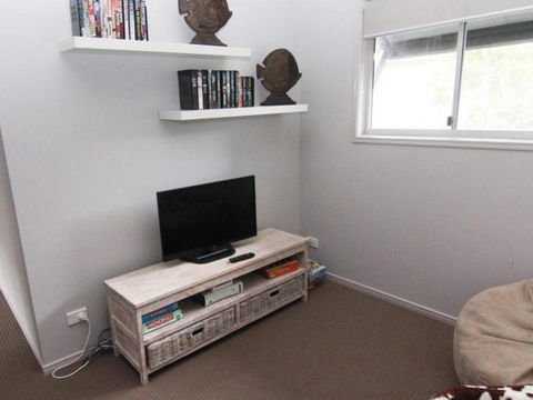 Beachside - Accommodation Perth 5