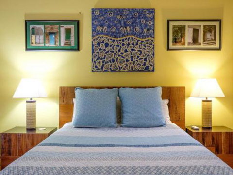 Five Bimba (Tractor House) - Accommodation Perth 6