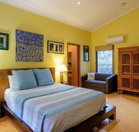 Five Bimba Tractor House - Accommodation Perth