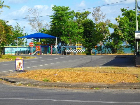 Kurrmine Beach Motel - Accommodation Perth 2