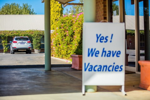 Country Roads Motor Inn Naracoorte - Accommodation Perth 2