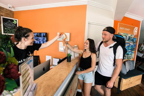 Mad Monkey Backpackers On Broadway - Adults Only - Perth Resorts 4