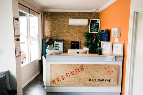 Mad Monkey Backpackers On Broadway - Adults Only - Perth Resorts 5