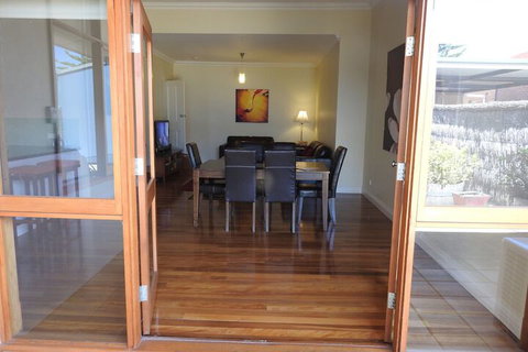 A Secret Garden - Accommodation Perth 4