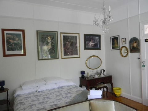 Glenellen Bed And Breakfast - Accommodation Perth 4
