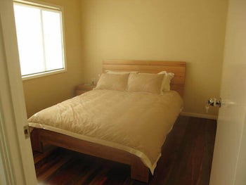Flame Hill Vineyard - Accommodation Perth 3