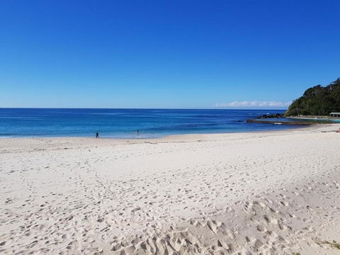 CHILL OUT BEACHSIDE At FORSTER - Perth Resorts 4