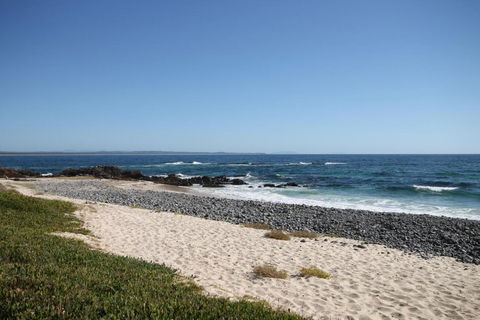 CHILL OUT BEACHSIDE At FORSTER - Perth Resorts 5