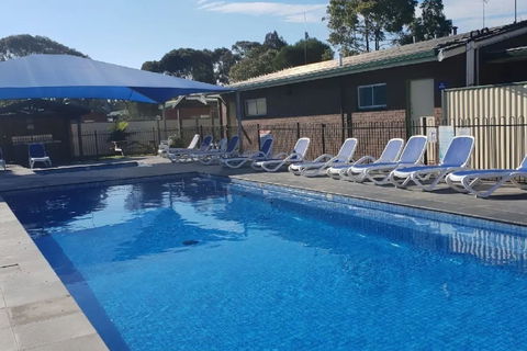 Riverglen Holiday Park - Accommodation Perth 1