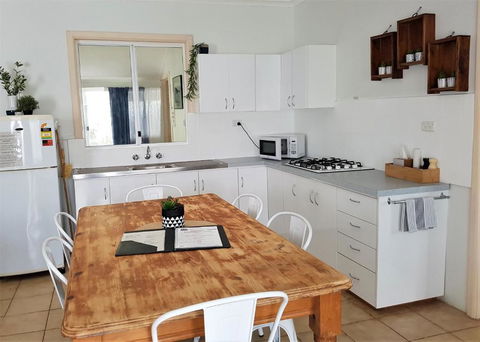 Busselton Jetty Chalets - Accommodation Perth 3