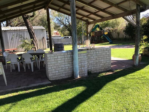 Busselton Jetty Chalets - Accommodation Perth 2
