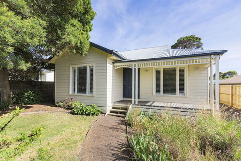 Tranquility In Cowes - Rejuvenate Stays - Accommodation Perth 1