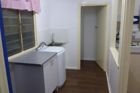Holiday House Clermont - Accommodation Perth 3