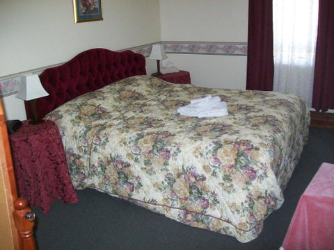 Benambra Bed & Breakfast - Accommodation Perth 2