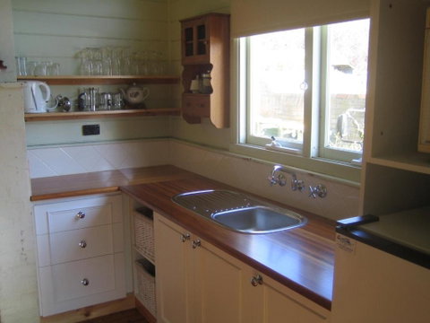 Benambra Bed & Breakfast - Accommodation Perth 3
